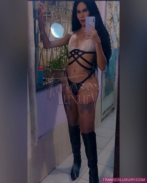 Adnara Vianna - Foto 7 de 15