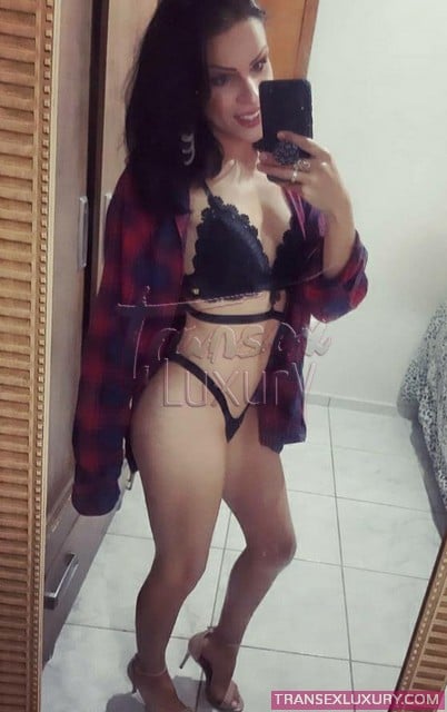 Agatha Santine - Foto 21 de 49