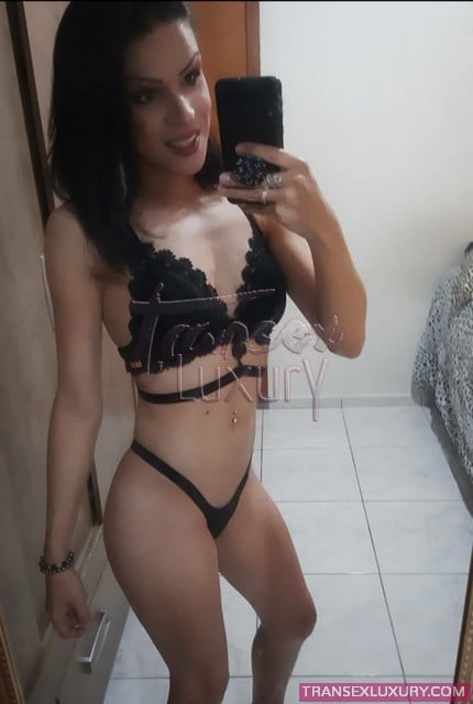 Agatha Santine - Foto 22 de 49