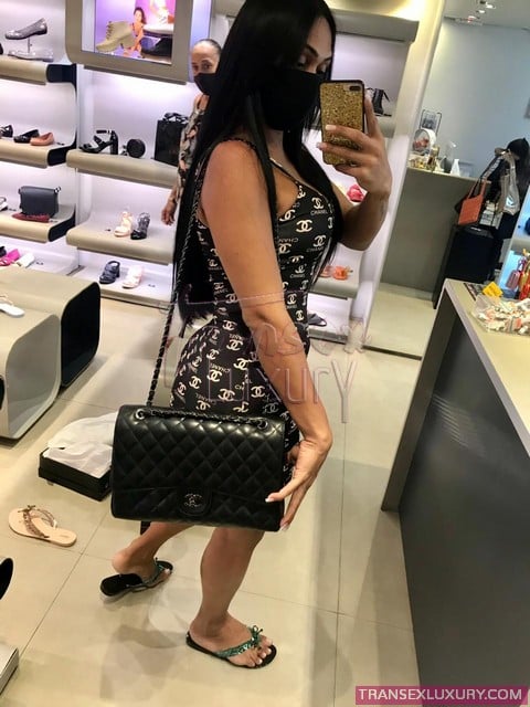 Alice Barros - Foto 33 de 35