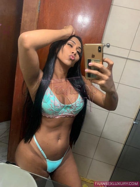 Alice Barros - Foto 18 de 35