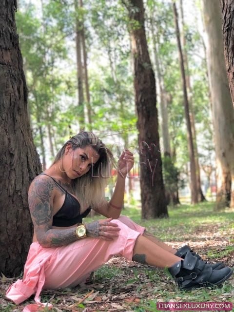 Adrielly Sants - Foto 60 de 141