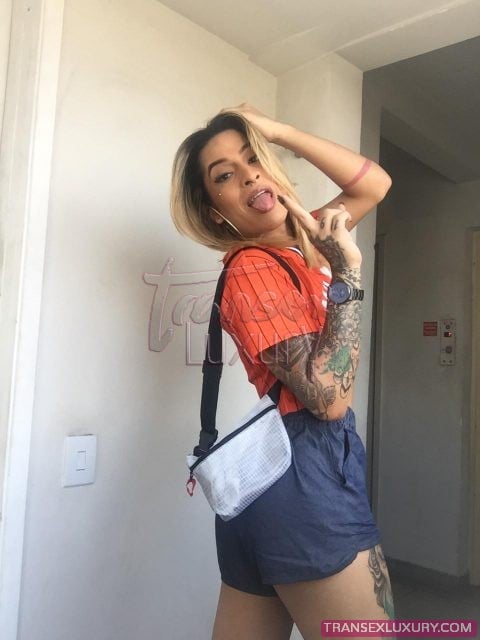 Adrielly Sants - Foto 88 de 141
