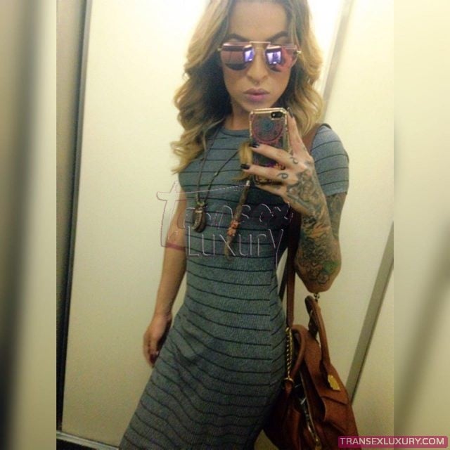 Adrielly Sants - Foto 120 de 141