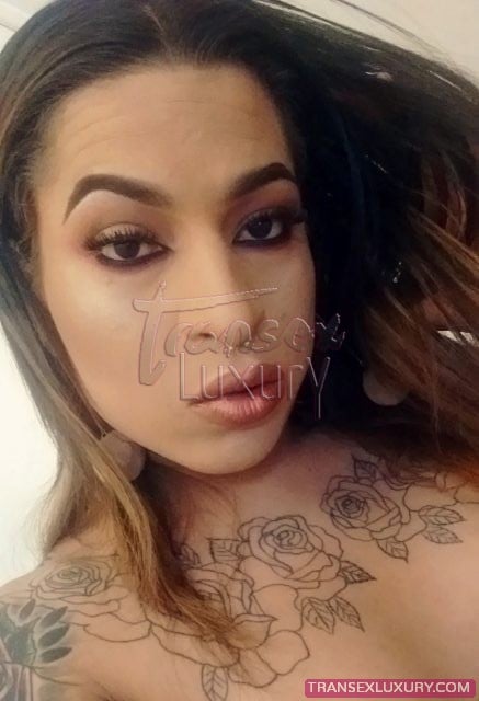 Adrielly Sants - Foto 128 de 141