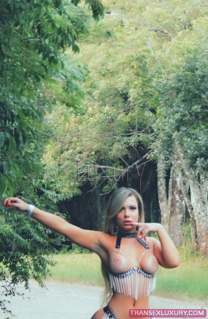 Agata Prado - Foto 9 de 26