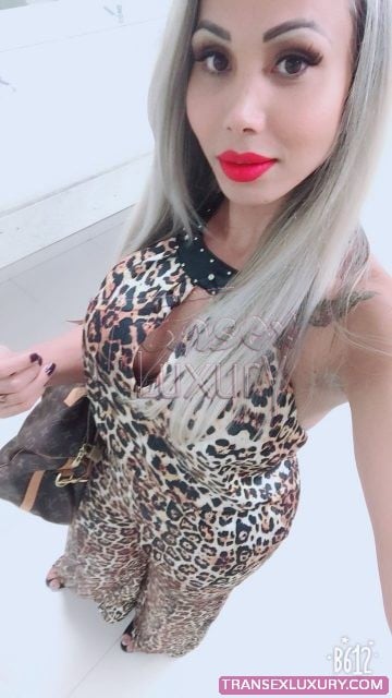 Aghata Ferraz - Foto 78 de 176