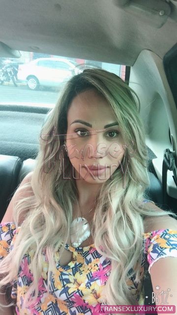 Aghata Ferraz - Foto 83 de 176