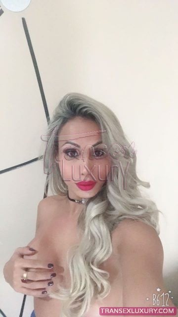 Aghata Ferraz - Foto 84 de 176