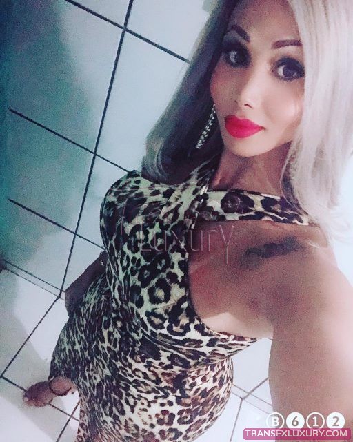 Aghata Ferraz - Foto 140 de 176