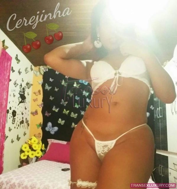 Alana Marinho - Foto 86 de 122