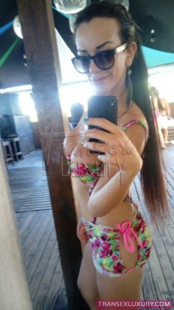 Alexia Lillity - Foto 49 de 55