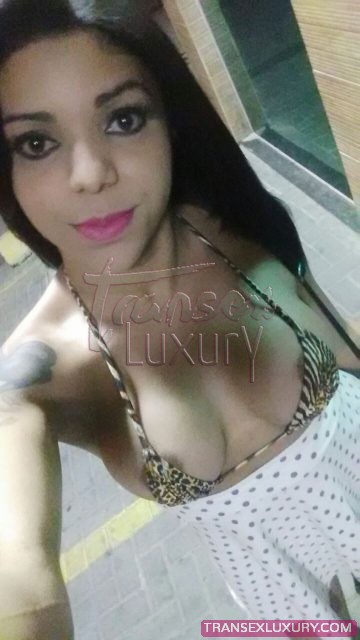 Alexya Boneca - Foto 23 de 69
