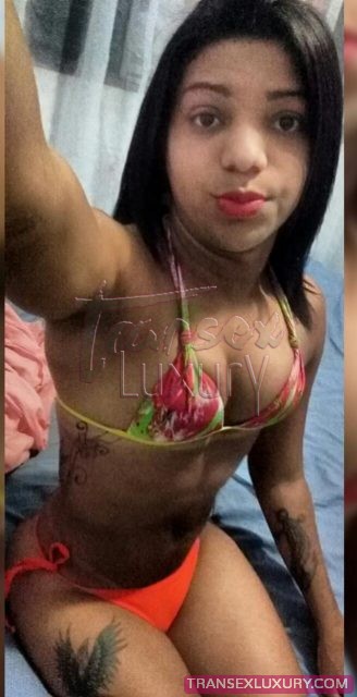 Alexya Boneca - Foto 40 de 69