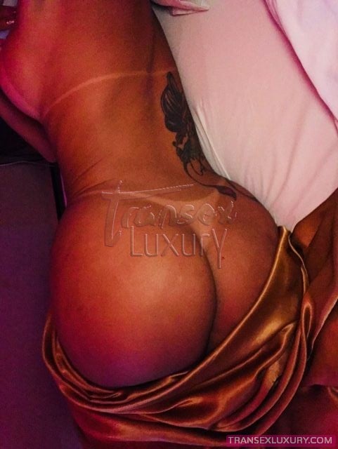Aline Collucy - Foto 45 de 60