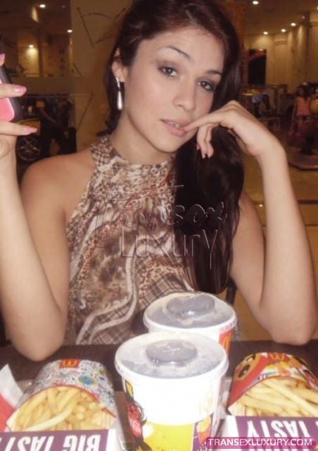 Allana Marquezine - Foto 37 de 60