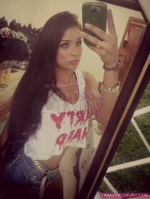 Allana Marquezine - Foto 52 de 60
