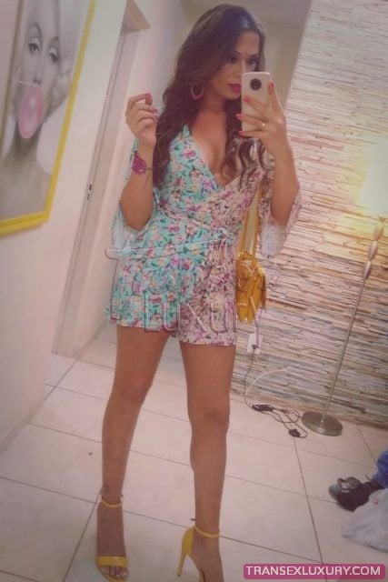 Amanda Montteiro - Foto 25 de 34