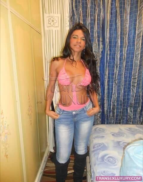 Amanda Máximo - Foto 4 de 50