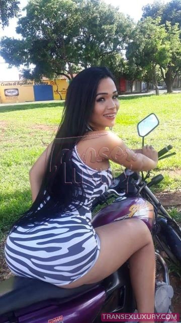 amanda-top