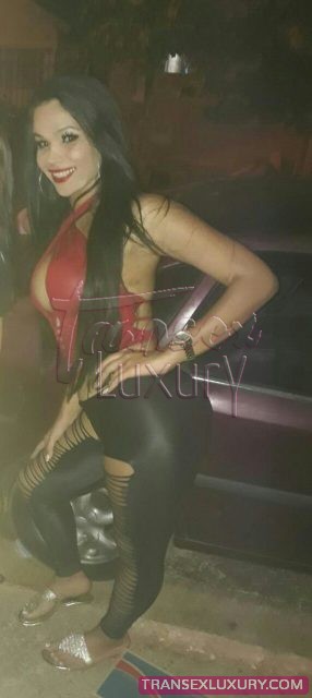 amanda-top