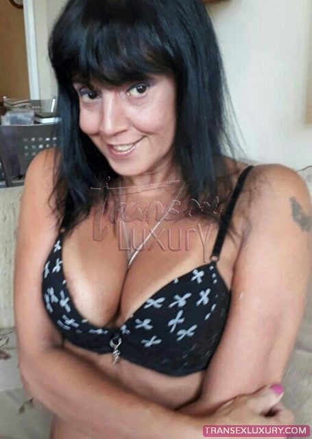 Angélica Bella - Foto 1 de 27
