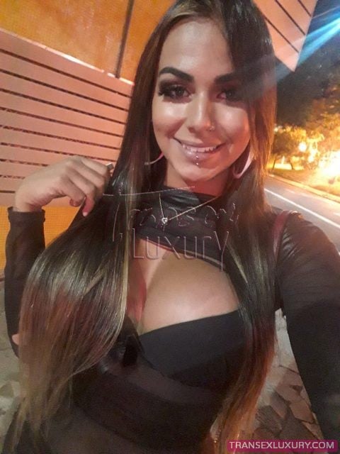 Anitta Princy - Foto 27 de 41