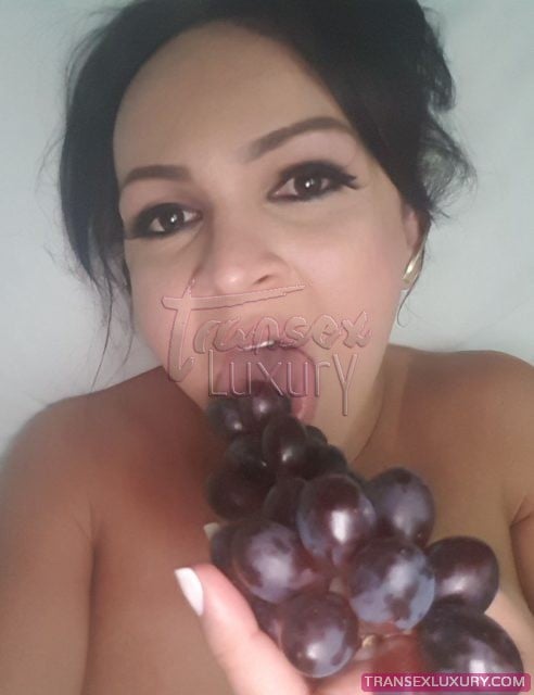Ariane Cury - Foto 7 de 30