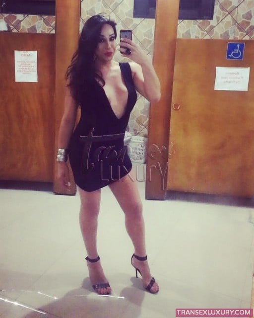 Adriana Macedo - Foto 13 de 17