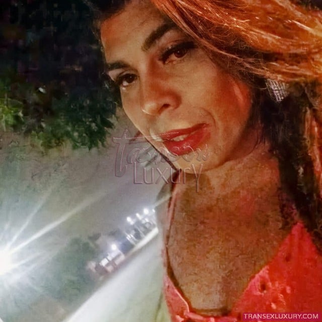 Alessandra Lima - Foto 9 de 11