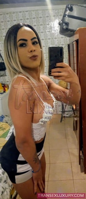 Angela Thais - Foto 6 de 29