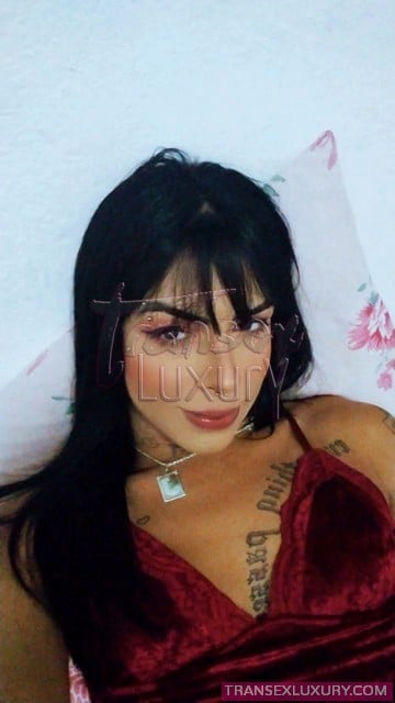 Sabrina Lins - Foto 1 de 11