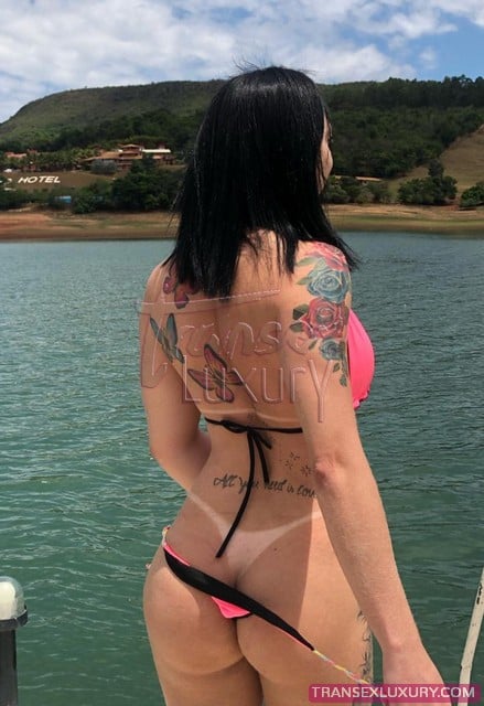 Ana Pauzuda - Foto 28 de 32