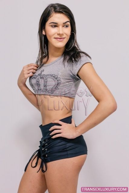 Brenda Gloss - Foto 1 de 14
