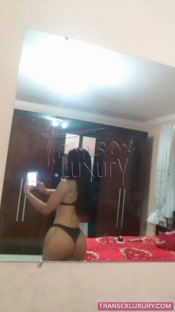 Brenda Queiroz - Foto 9 de 14