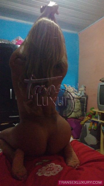Brunna Santos - Foto 7 de 13