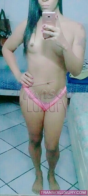 Bella Nunes - Foto 2 de 8