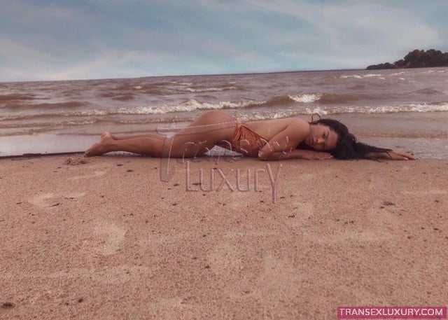 Bruna Souza - Foto 3 de 21