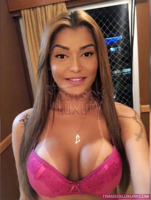 Camila Rodrigues - Foto 2 de 31