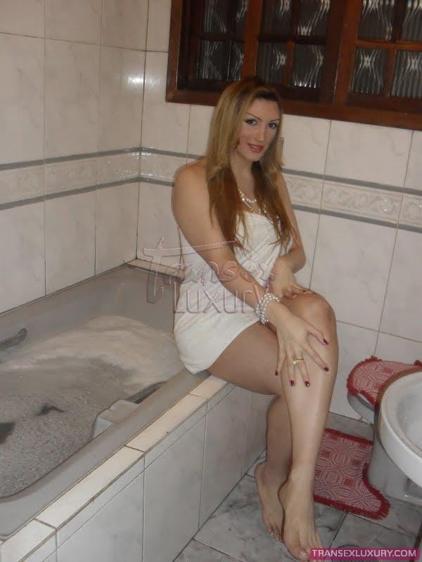 Camila Dior - Foto 13 de 15