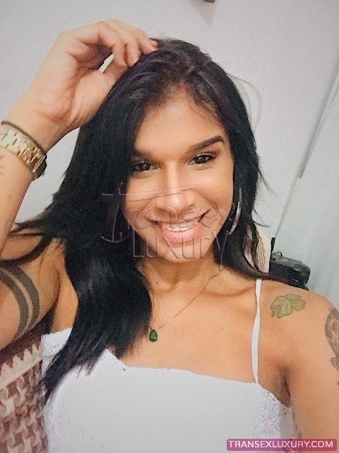Camilla Corrêia - Foto 4 de 21