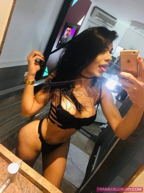 Daniela Vasconcelos - Foto 15 de 36