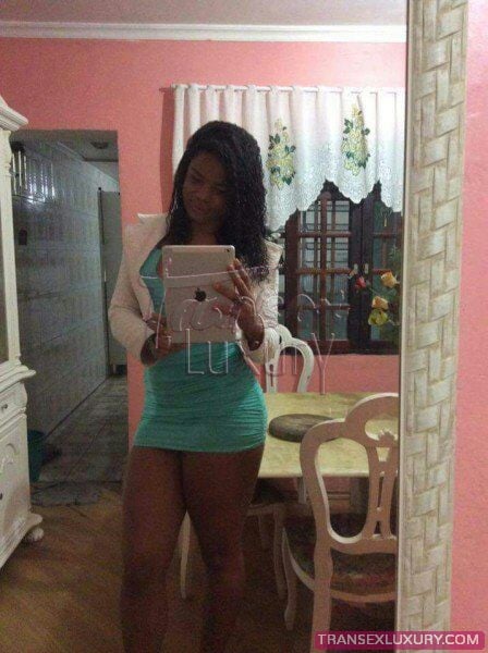 Dyana Leite - Foto 28 de 33