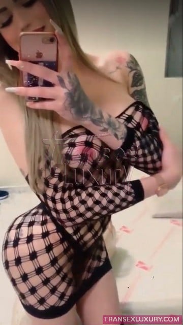Débora Santos - Foto 3 de 8