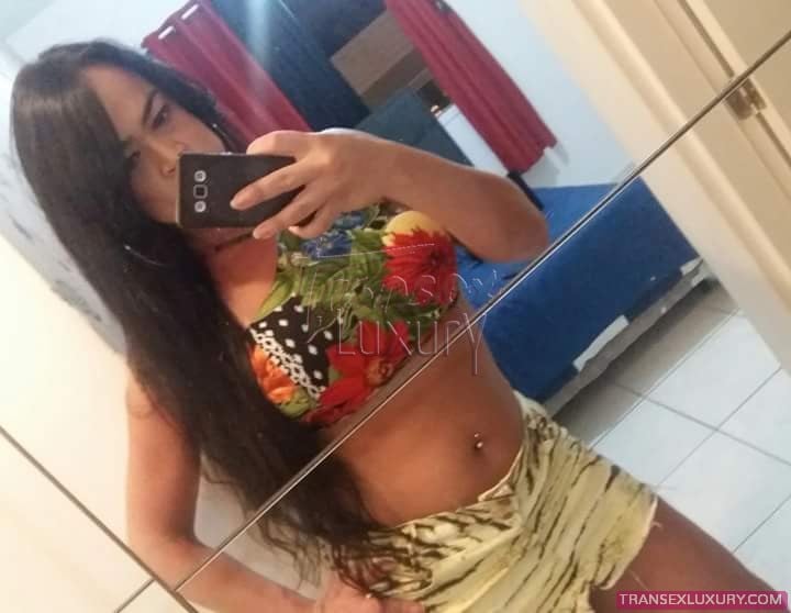 Emilly Kelly - Foto 7 de 49