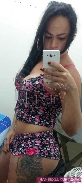 Emilly Kelly - Foto 10 de 49