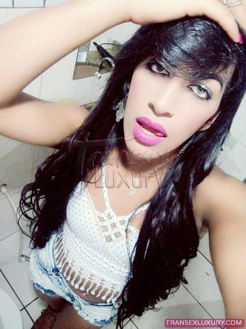 Evellyn Lianes - Foto 41 de 53