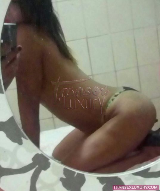 Fernanda Aguinelhys - Foto 4 de 5