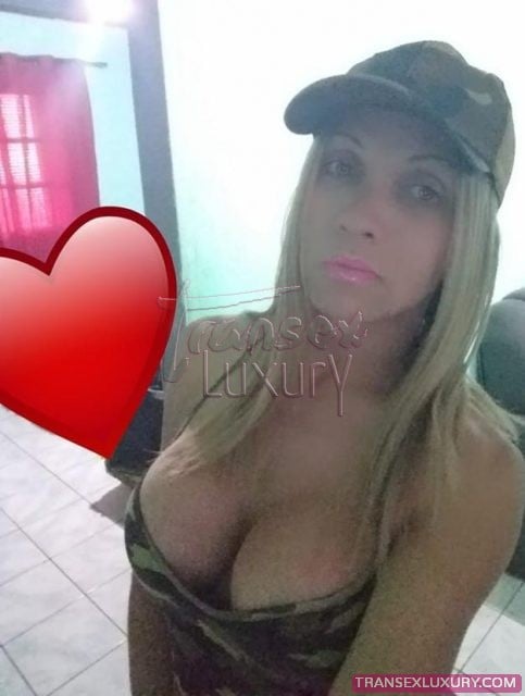 Fernanda Gonçalves - Foto 3 de 13