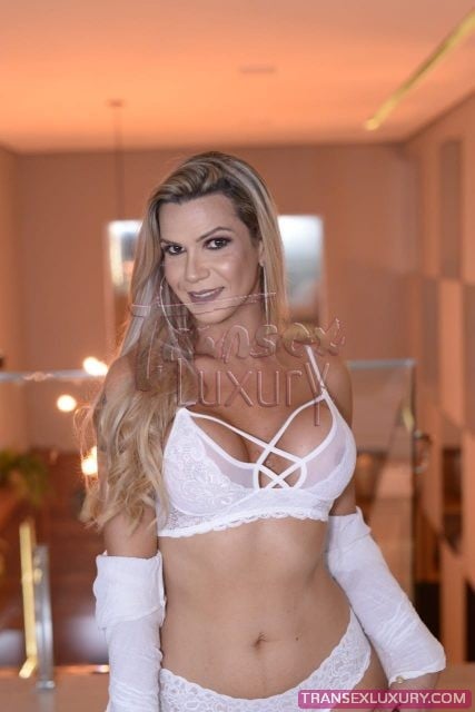 Fernanda Mell - Foto 4 de 23